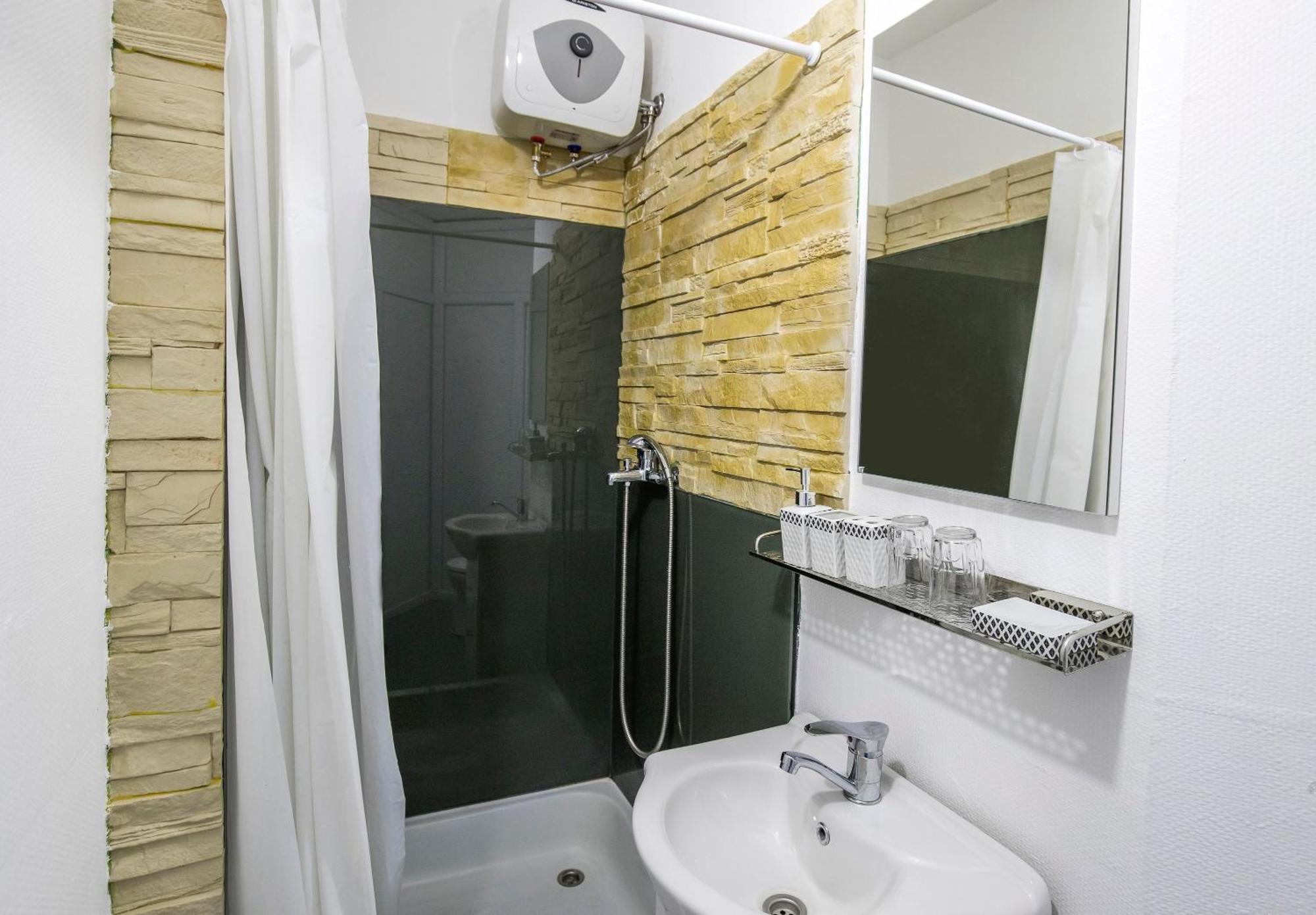 Villa Vamus Vendeg- Es Rendezvenyhaz Vamosszabadi ภายนอก รูปภาพ