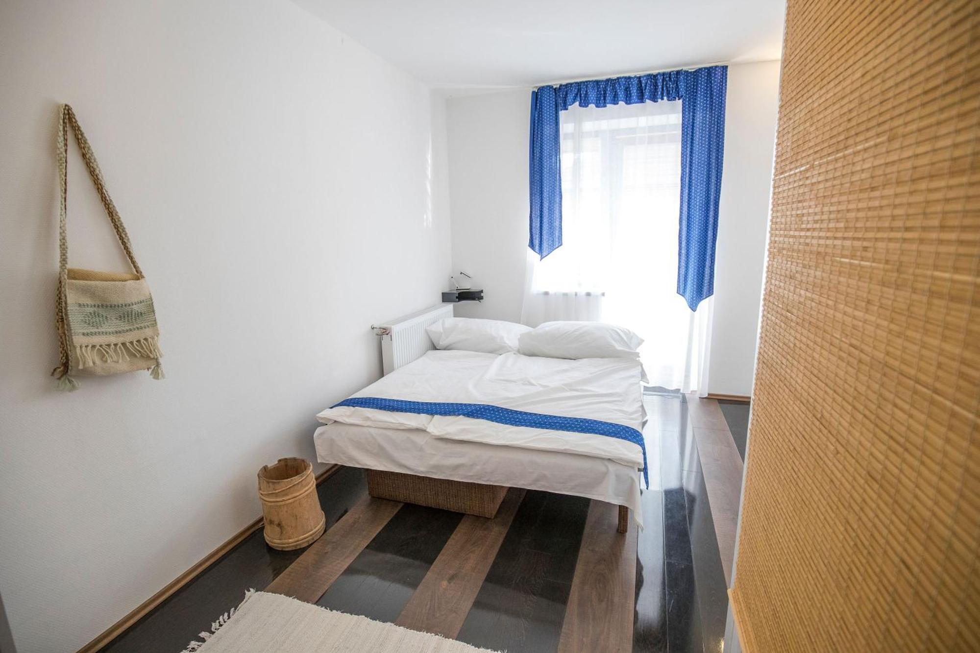 Villa Vamus Vendeg- Es Rendezvenyhaz Vamosszabadi ภายนอก รูปภาพ