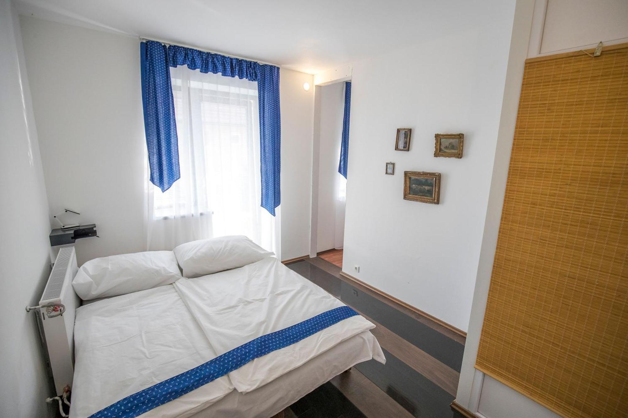 Villa Vamus Vendeg- Es Rendezvenyhaz Vamosszabadi ภายนอก รูปภาพ