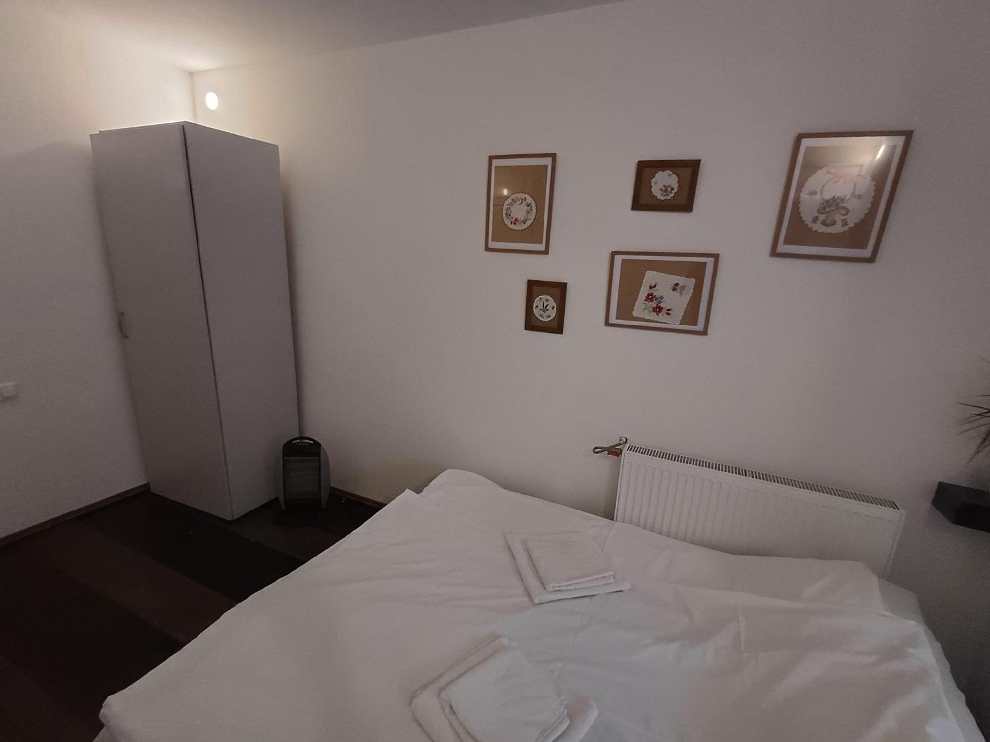 Villa Vamus Vendeg- Es Rendezvenyhaz Vamosszabadi ภายนอก รูปภาพ