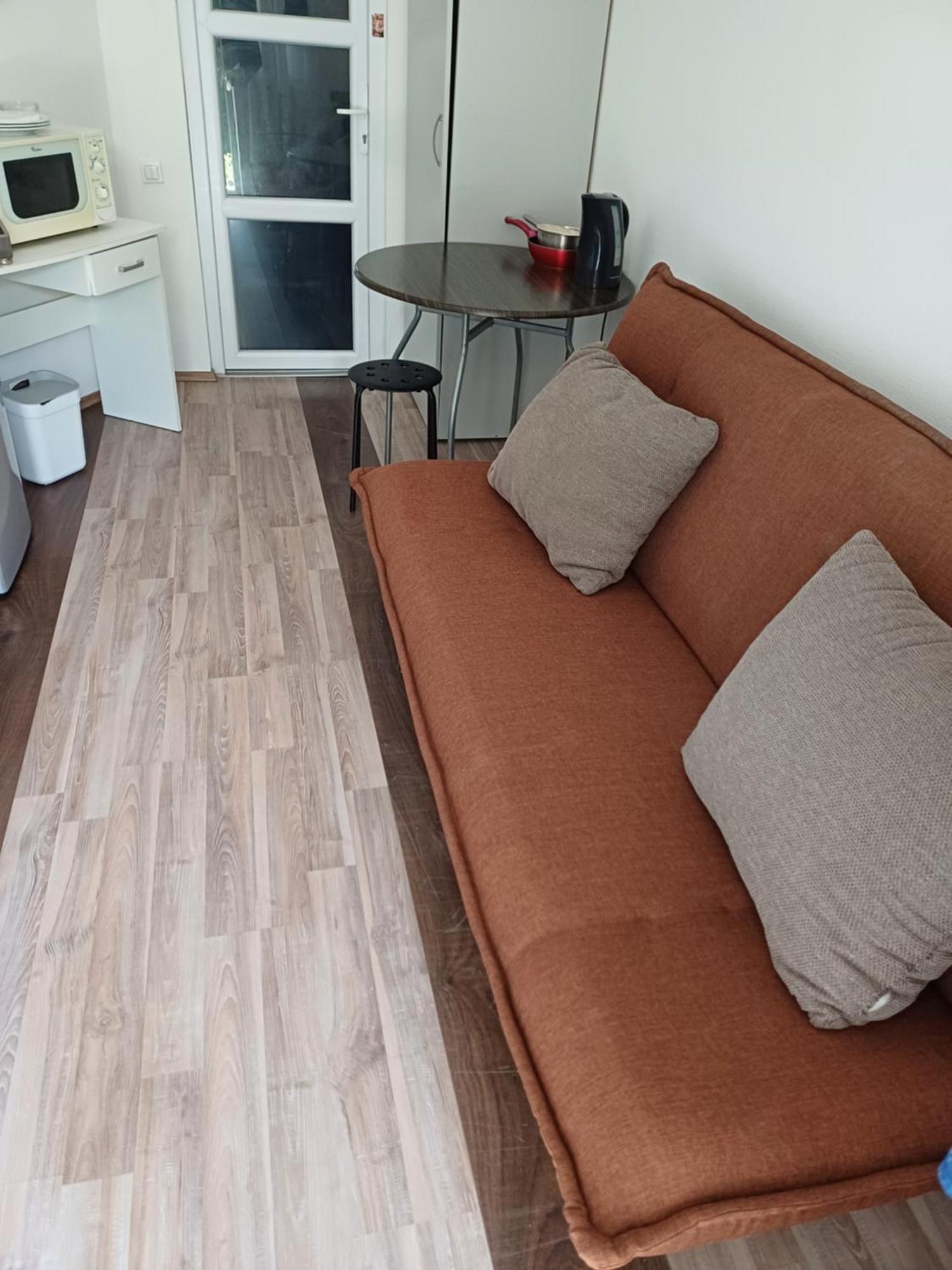 Villa Vamus Vendeg- Es Rendezvenyhaz Vamosszabadi ภายนอก รูปภาพ